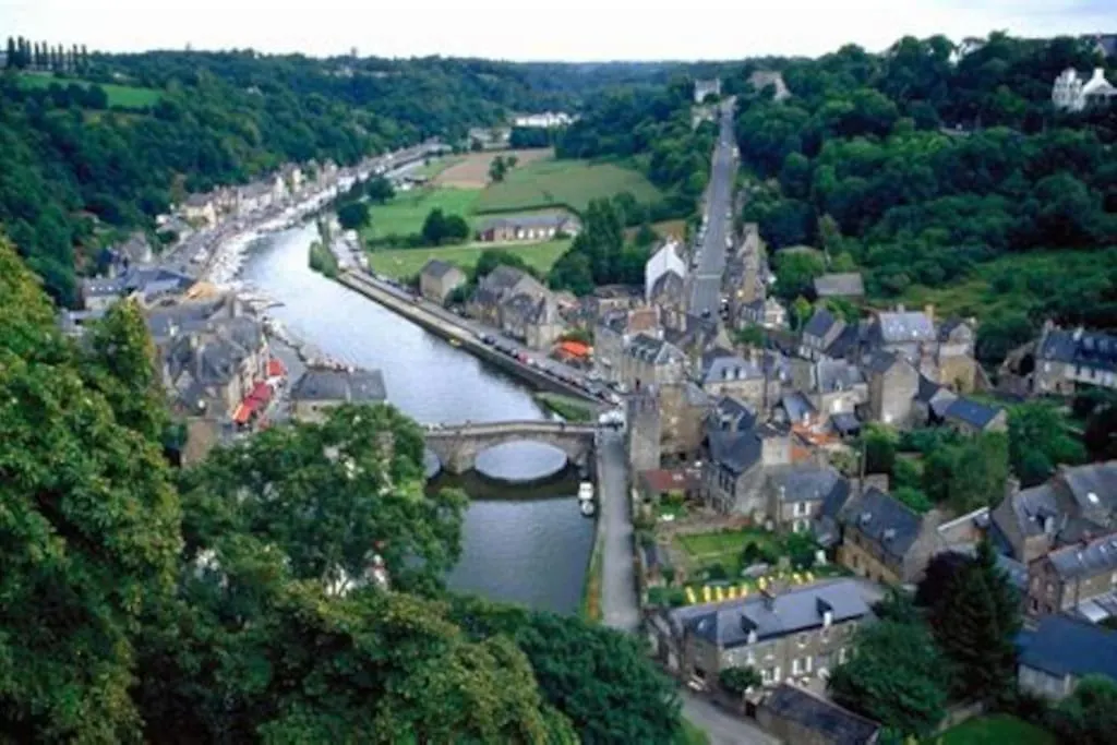 Gite Ti Mad Entre Saint-Malo Et Le Mont St Michel Bonnemain 0*,